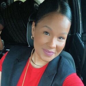 Meet your Posher, Marcy